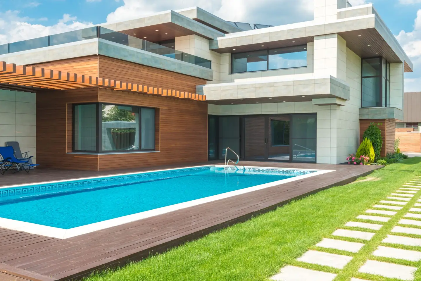 Swimming pool built in Maryville, NSW